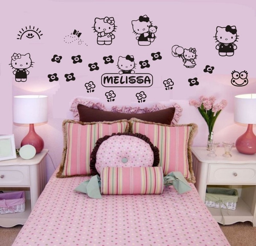 Phòng ngủ Hello Kitty màu hồng chủ đạo